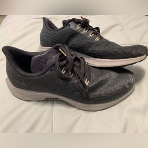 Women’s Nike Zoom Pegasus, running shoes, size 9, great condition.
